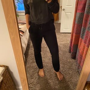 LULULEMON ON THE FLY WOVEN 7/8 PANT